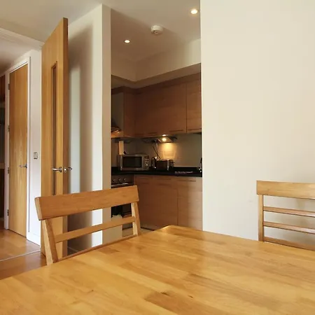 Apartment Hanover Dock Dublin